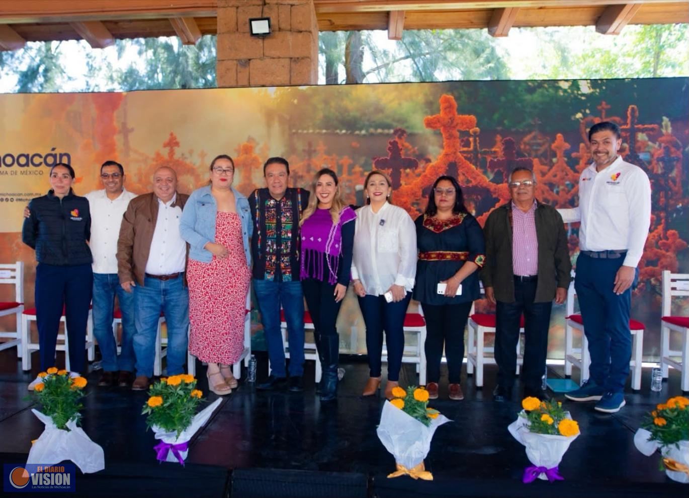 Dayana Pérez Mendoza fortalece las tradiciones