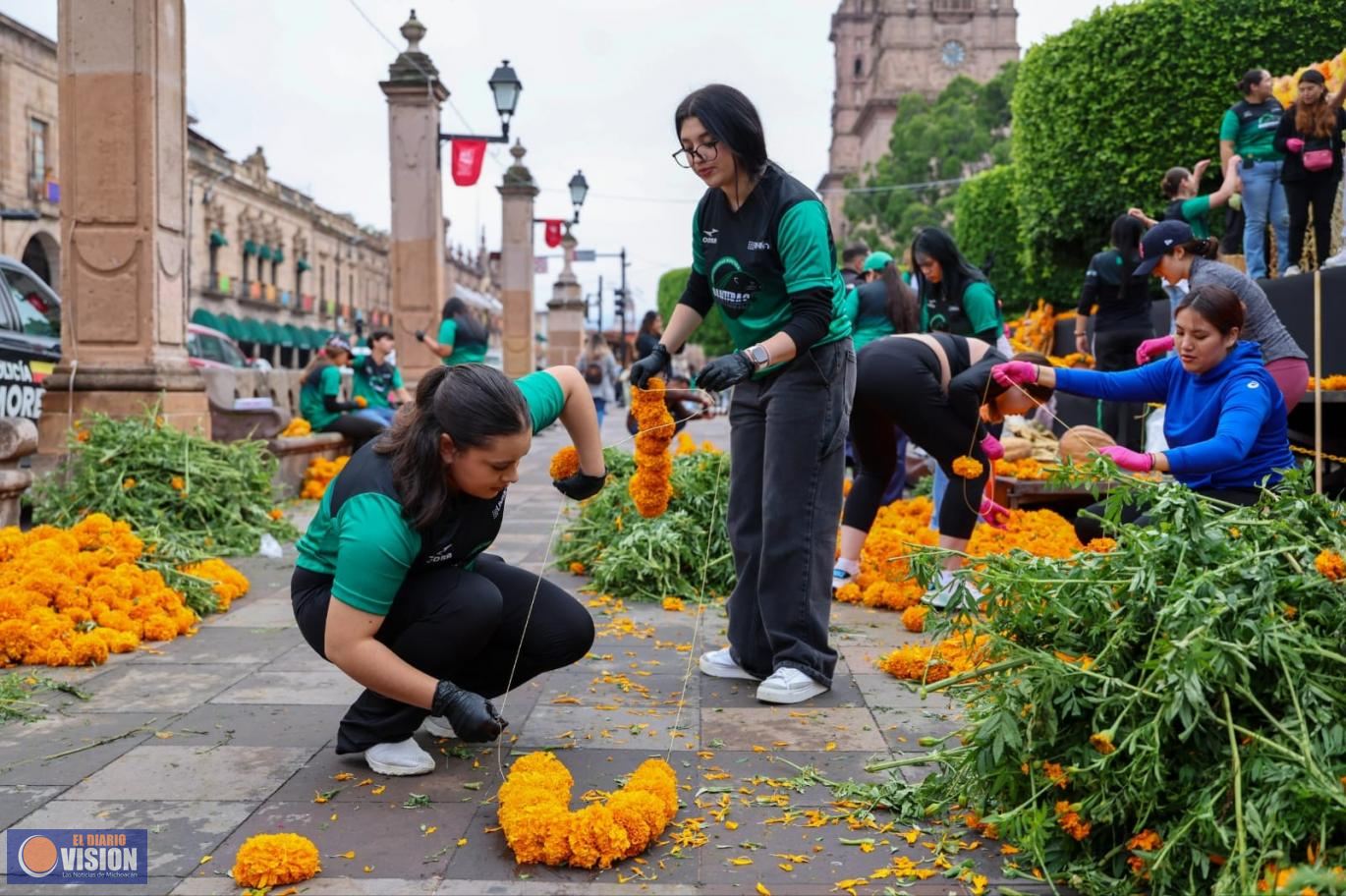 Gobierno de Morelia, escuelas y grupos sociales, dan vida a la tradición de Día de Muertos