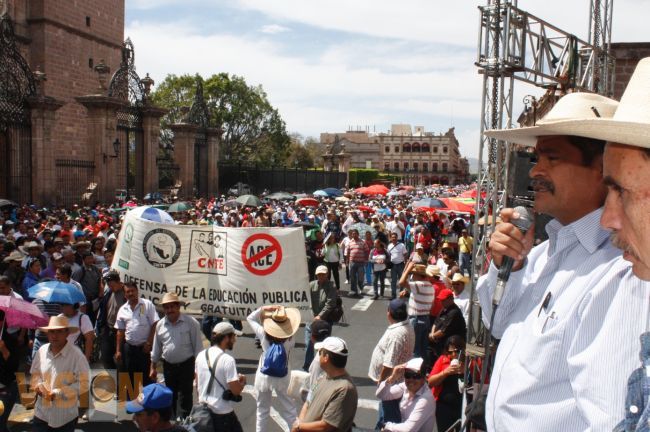 A bocajarro, la columna política de Arturo Bravo Esquerra