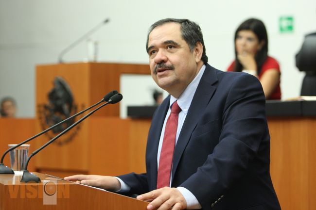 Pide Héctor Larios al PAN desautorizar modificaciones de corderistas a reglas de la bancada 