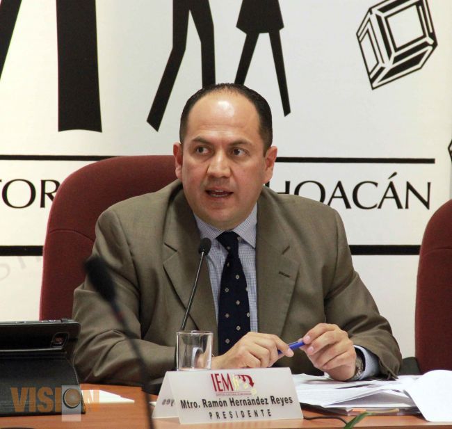 Los órganos electorales locales y el IFE debe coexistir: Ramón Hernández