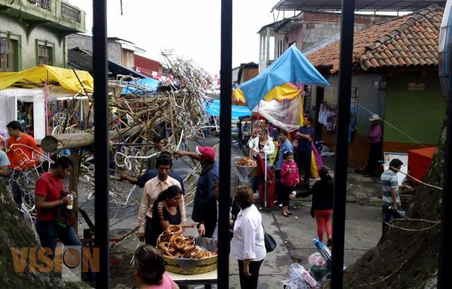 Las fiestas de los barrios tradicionales en Uruapan
