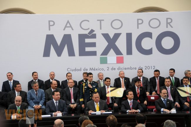 Grupos desestabilizadores disfrazados de luchadores sociales al ataque de México