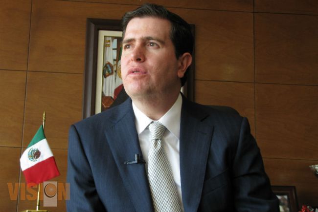 Comisionado para Michoacán, no sustituye a nadie: César Camacho