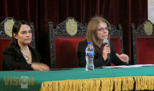 Llanderal Zaragoza imparte conferencia sobre el Nuevo sistema de justicia penal