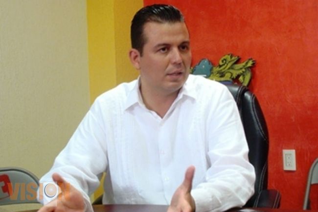 Guillermo Valencia, alcalde de Tepalcatepec, a disposición de la PGR