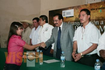 Celebran clausura del Programa de Evangelizacion a la Independencia