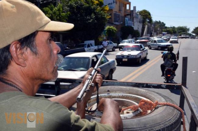 Reconoce Gobierno reunión de Comisionado con líder de Autodefensas