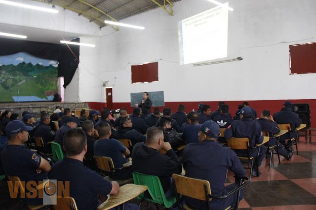 Capacita SSP Y CEDH a personal de Custodia y Seguridad