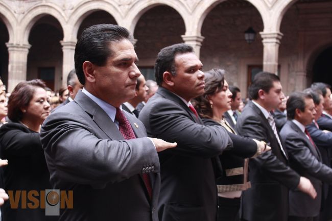 Tarea de todos reconstruir el futuro de Michoacán: Silvano Aureoles.