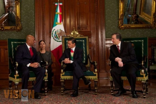 Recibe el Presidente Peña Nieto nuevas Cartas Credenciales dediez Embajadores