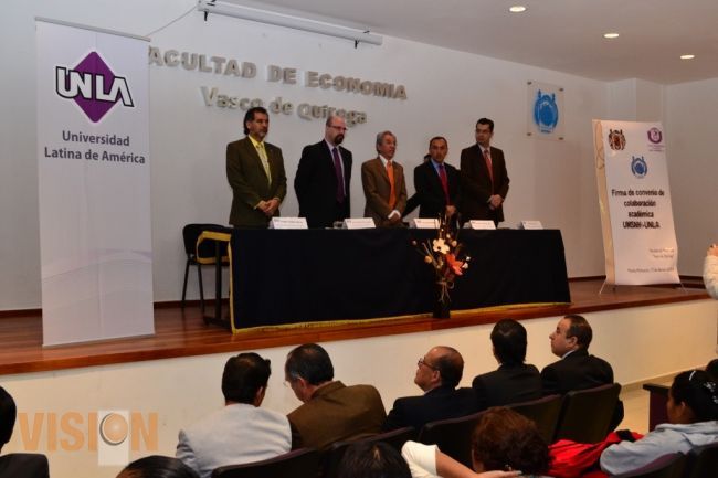 Firman convenio de colaboración la Universidad Latina y la UMSNH 