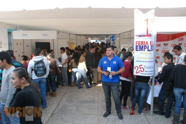 Vincular a los alumnos con su campo laboral, objetivo de la 1ra Feria del Empleo