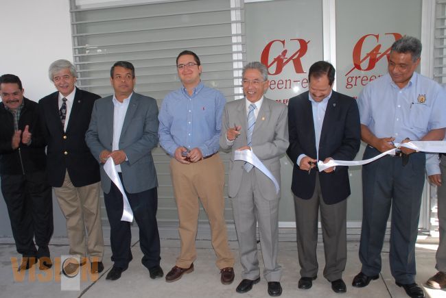 Fortalece la UMSNH vinculación con empresas y proyectos de desarrollo en beneficio de estudiantes.