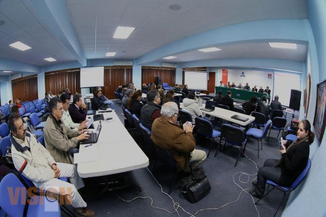 Capacita SEE a su personal sobre la Reforma Fiscal