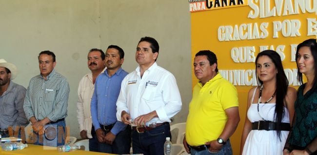 Cumple Silvano con gestiones a ediles michoacanos sin distingos partidistas
