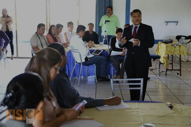Los maestros son los verdaderos agentes del cambio: Secretario de Educación.