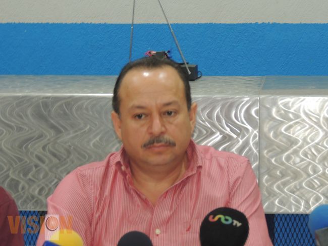 No soy ningún delincuente y sigo con la frente en alto: Martínez Pasalagua.