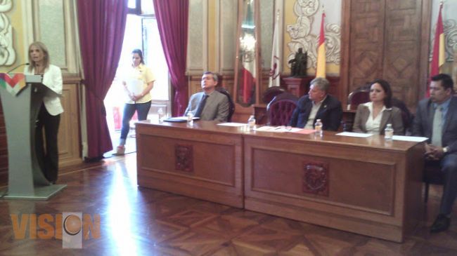Funcionarios municipales concluyen diplomado “Nuevo sistema de justicia penal”.