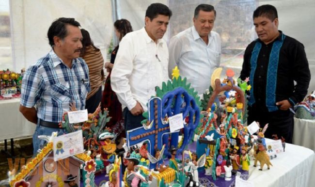 Fiesta multicolor, en el concurso artesanal