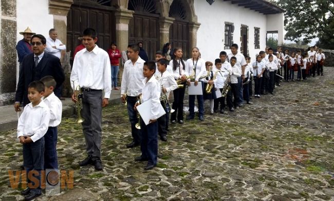 Gran debut de orquesta  infantil “Rigel Macías”
