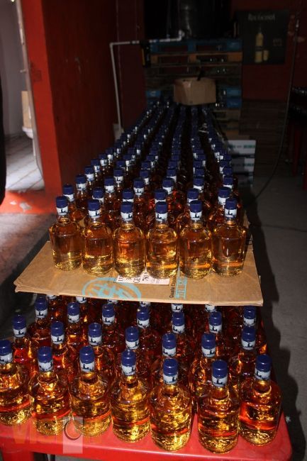 Asegura PGJE destiladora clandestina y establecimiento comercial