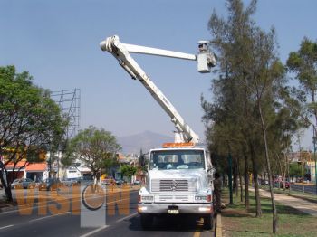 Presupuesto 2011 contiene recursos adicionales para Michoacán: Agustin Torres