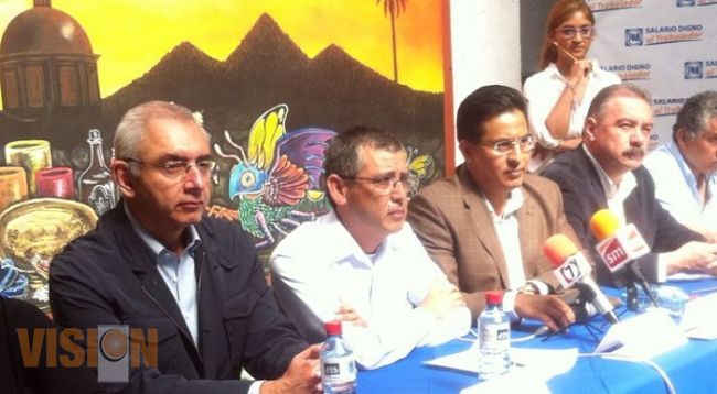 Tacámbaro necesita inyección económica para fortalecer industria: Vega Casillas
