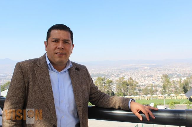 Que pague más quien gasta más agua: Juan Carlos Barragán 