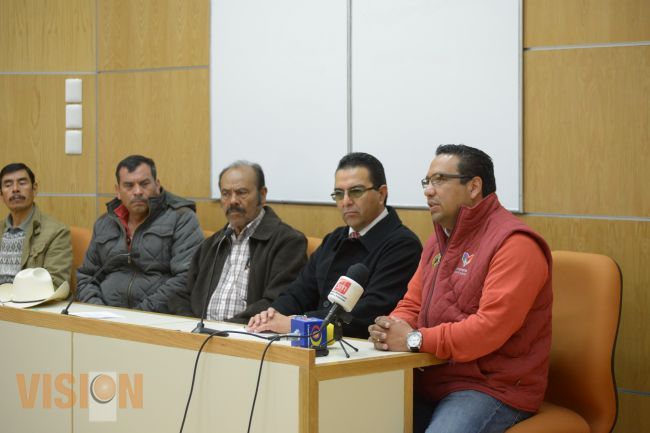 Inicia campaña de reciclaje de árboles de navidad naturales.