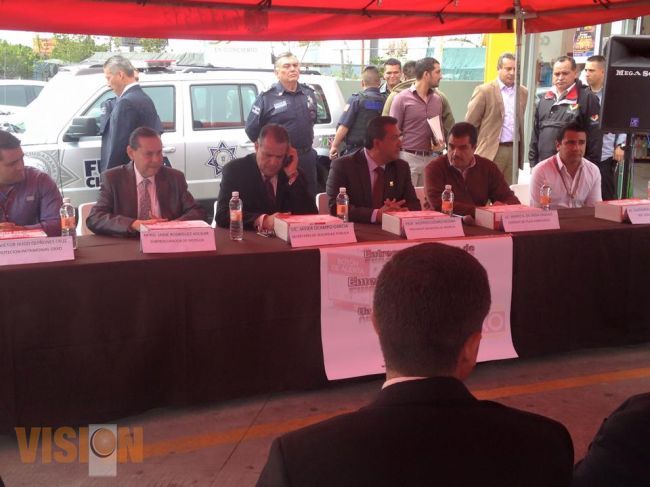 Entregan 99 Botones de Emergencia Ciudadana.