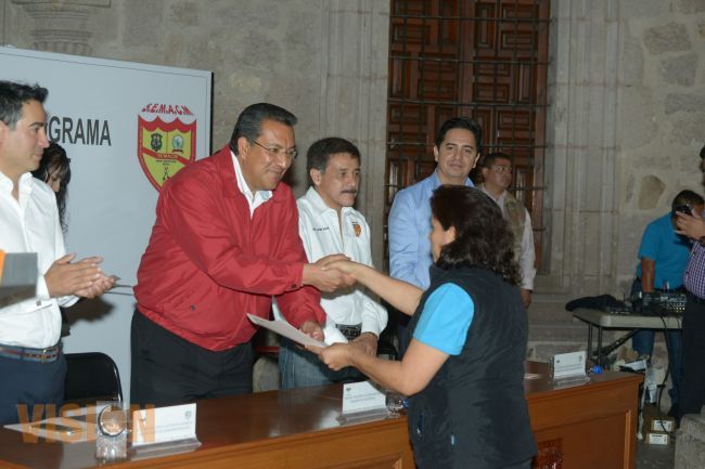 Arranca programa de capacitación de empleados municipales.