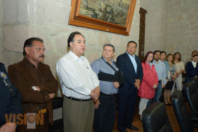 WLM presenta a nuevo Secretario de Ayuntamiento.