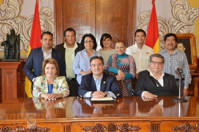 Aprueba Cabildo licencia a la regidora Leticia Farfán