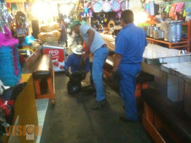 Activan comité de contingencias en mercados de Morelia 