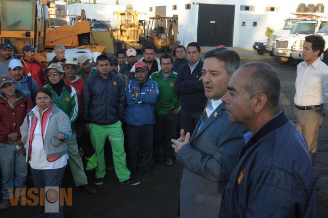 Redoblar esfuerzos para reparar vías de Morelia, compromete Abud.