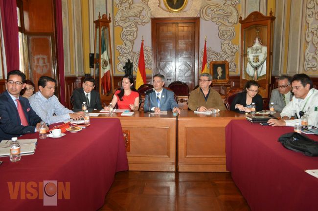 Durante fines de semana, vehículos no operativos serán resguardados: Abud.