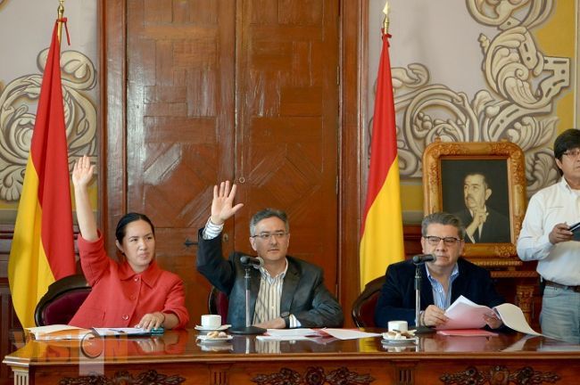Aprueba cabildo moreliano  Cuenta Pública y PAI 2014