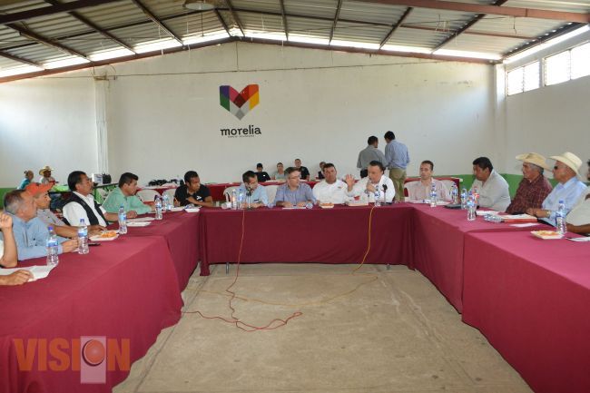 Se reúne Salvador Abud con Jefes de Tenencia