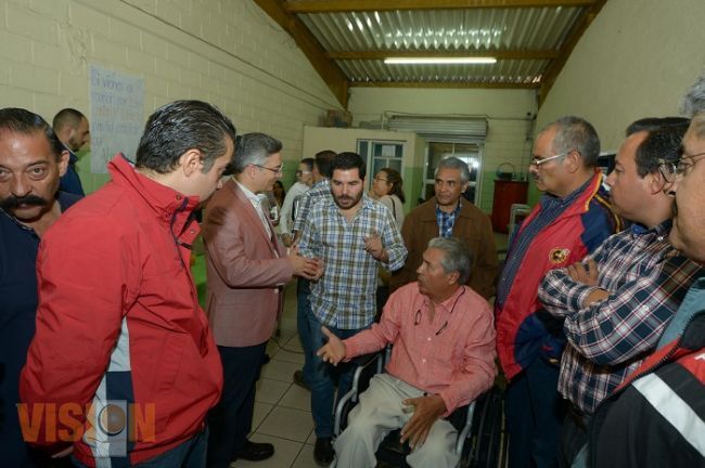 Presentan a Salvador Abud proyecto de mejora en la catedral de abasto  