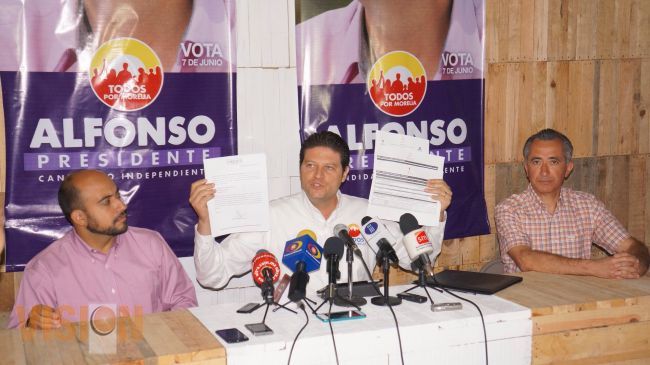 Presenta Alfonso Martínez su situación patrimonial, reta a los demás cantidados a que lo hagan 