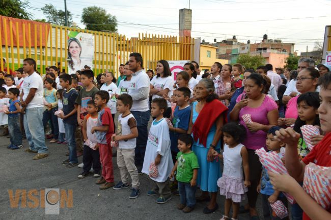 Cumplir con hechos más que con palabras : Daniela de los Santos