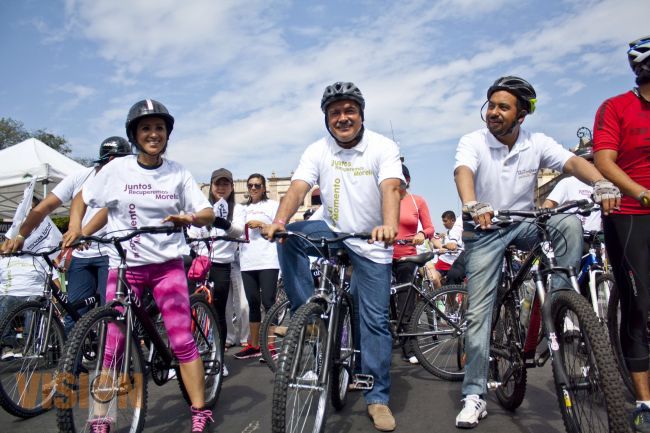 Fomento la salud y recreación familiar, el Profesor Raúl Morón, candidato por Morelia