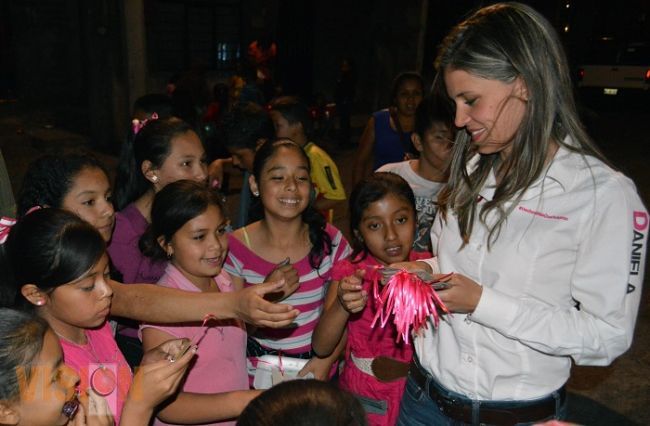 Siempre estaré a favor de los derechos de los niños: Daniela de los Santos