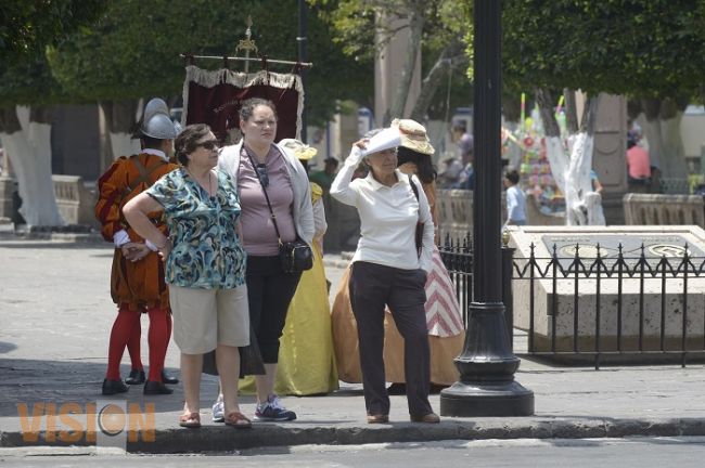 Realiza recomendaciones Ayuntamiento para época de calor 