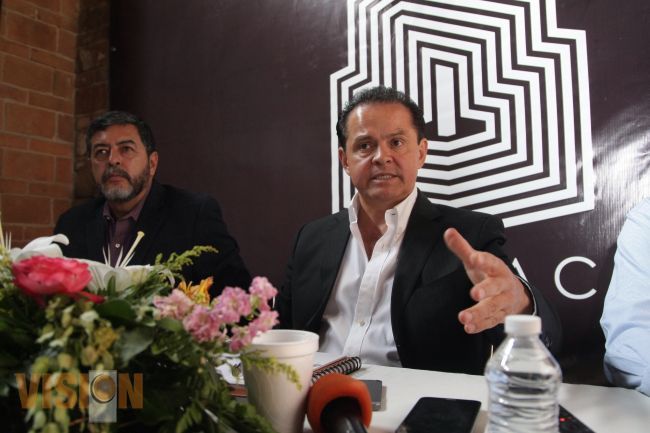 Ofrece Carlos Río reestructuración del aparato gubernamental y financiero del Ayuntamiento