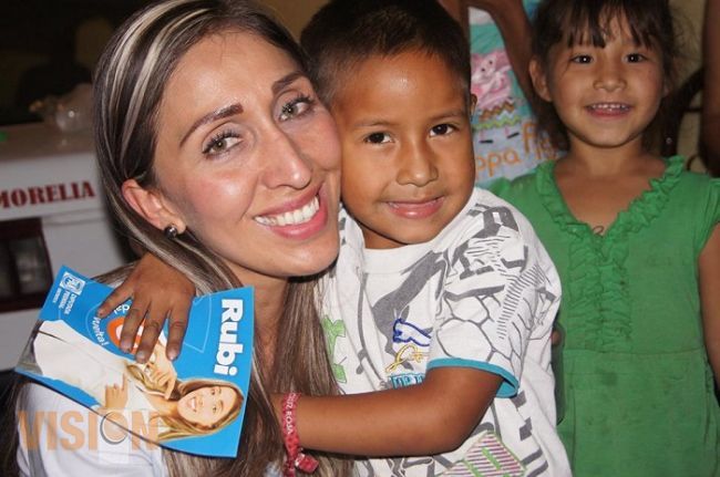 Educación, base de desarrollo: Rubí Rangel 