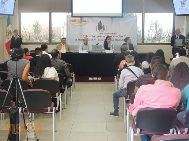 Alberga CEDH foro universitario 