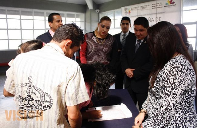 Celebra Dirección del Registro Civil matrimonios en el Cereso “Lic. David Franco Rodríguez”