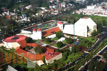 Apoya al sector turísmo, Centro de Convenciones